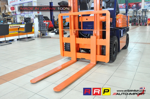 ขายรถโฟล์คลิฟท์มือสอง TOYOTA รุ่น 5FG15-15803 นำเข้าจากประเทศญี่ปุ่น 100\% ไม่เคยใช้งานในไทย