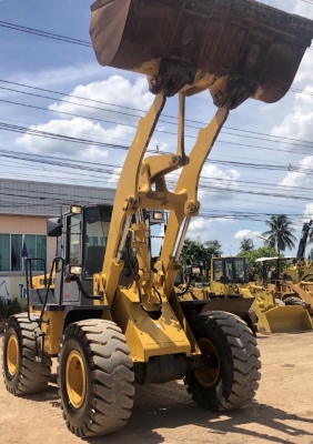 ขายรถตักล้อยาง TCM L27 (เทียบเท่า WA300) นำเข้าเองจากญี่ปุ่น สภาพสวยพร้อมใช้ มีVDOการทำงานครับ