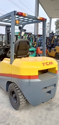 ขายรถดีเซล3ตัน เกียร์ออโต้ สภาพพร้อมส่งมอบ