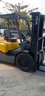 ขายรถดีเซล3ตัน เกียร์ออโต้ สภาพพร้อมส่งมอบ