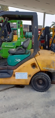 ขายรถดีเซล3ตันรุ่น15 เก็บรายละเอียดใหม่หรือตามสภาพ