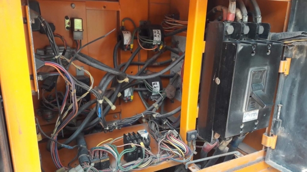 ขายเครื่องปั่นไฟฟ้า เดนโย 150 SPM  แท้/เดิม