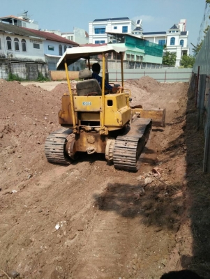 ขาย 165,000 KOMATSU D31-16 สไลร์ 6 ทิศทางเครื่องดี เกียร์แรง รถพร้อมใช้งาน รถอยู่ กทม. 064-191-1112 ขาย 165,000 KOMATSU D31-16 สไลร์ 6 ทิศทางเครื่องดี เกียร์แรง รถพร้อมใช้งาน รถอยู่ กทม. 064-191-1112