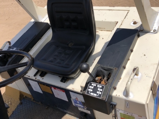 ขายรถตักล้อยาง KOMATSU WA30-2 นำเข้าเองจากญี่ปุ่น สภาพสวยพร้อมใช้ มีVDOการทำงานครับ