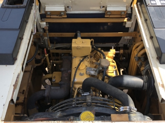 ขายรถตักล้อยาง KOMATSU WA30-2 นำเข้าเองจากญี่ปุ่น สภาพสวยพร้อมใช้ มีVDOการทำงานครับ