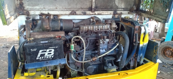 ขายด่วนครับ PC30-6เตรื่อง อิเซกิ ขายด่วนครับ PC30-6เตรื่อง อิเซกิ