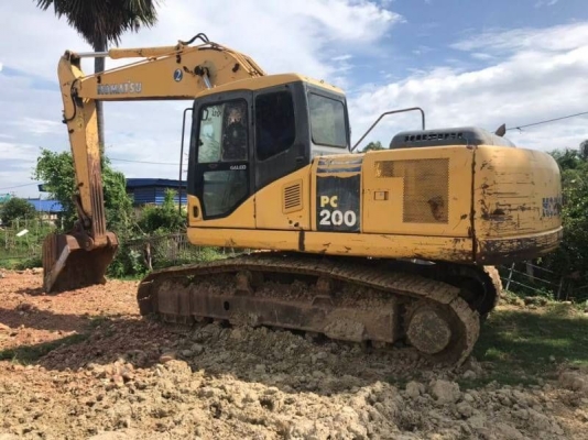 ขาย 850,000 KOMATSU pc200-7 ไฟฟ้าครบ เครื่องดี ปั้มแรง เอวแน่น ช่วงล่างเต็ม แอร์หนาว เอกสารแจ้งจำหน่าย รถสวยพร้อมใช้ รถอยู่ นครปฐม 064-191-1112