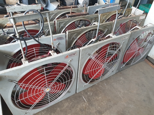 ขายพัดลมอุตสาหกรรมไฟบ้าน หน้า70ซม มีหลายตัว ตัวละ2,000บาท ใช้งานได้ทุกตัว