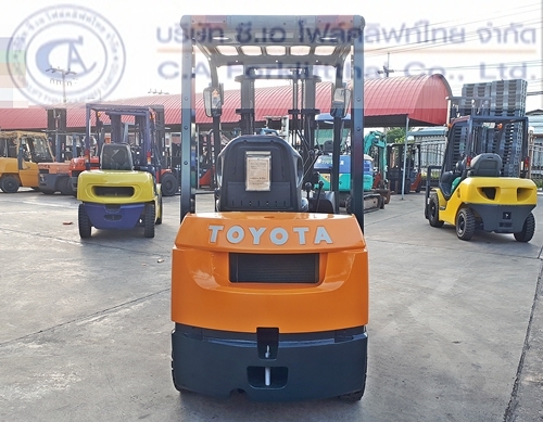 ขาย รถโฟล์คลิฟท์ TOYOTA รุ่น 7-FD18