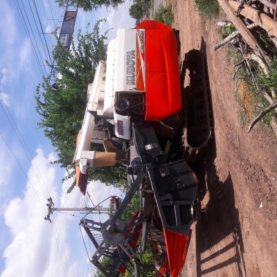 ขายรถเกี่ยว95 พลัส พร้อมใช้งาน รถปี 55 ชั่วโมง2300 เอกสารเล่มทะเบียนพร้อมโอน เจ้าของขายเองต่อรอง