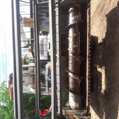 ขายรถเกี่ยว95 พลัส พร้อมใช้งาน รถปี 55 ชั่วโมง2300 เอกสารเล่มทะเบียนพร้อมโอน เจ้าของขายเองต่อรอง