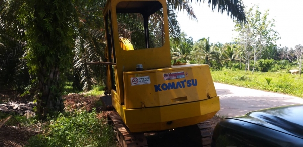ขาย KOMATSU PC40-3 สภาพพร้อมใช้ราคา 170,000