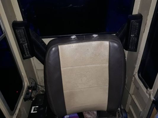 Komatsu PC60-5สภาพสวยเดิมๆ เครื่องดีปั้มแรงลูกเล่นครบ มีแอร์โซ่เฟรมหนา ใบแทรค45CM Komatsu PC60-5สภาพสวยเดิมๆ เครื่องดีปั้มแรงลูกเล่นครบ มีแอร์โซ่เฟรมหนา ใบแทรค45CM