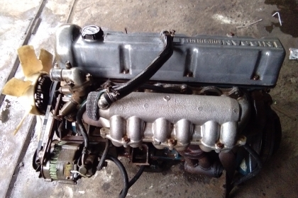 ขายเครื่องยนต์ดีเซล 2800 ซีซี 7000 บาท