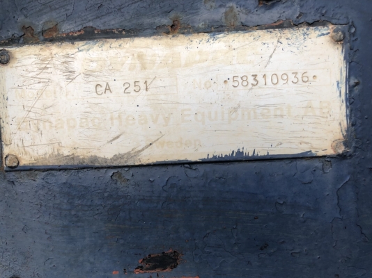 ขายรถบดไดนาแพค 2 คัน 10 ตันสั่นสะเทือนเพลาเดี่ยวมีเล่มทะเบียน 1 คันเอกสารซื้อขาย 1 คันราคาคันละ 350,000 เท่ากัน