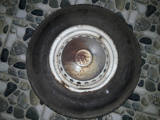 ขายกะทะล้อพร้อมยางรถโฟล์คตู้แตงโมขอบ 14"