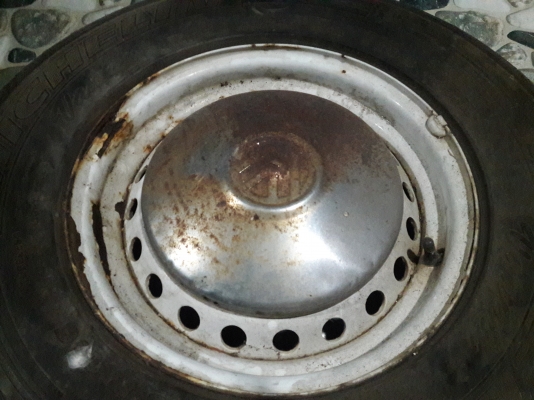 ขายกะทะล้อพร้อมยางรถโฟล์คตู้แตงโมขอบ 14"