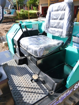 KOBELCO SK024 ขนาดPC-25 <มีVDOให้ชม> รถเก่านอกมีเอกสารอินวอย☎️ติดต่อ 085-5632278<ราคาต่อรองได้>