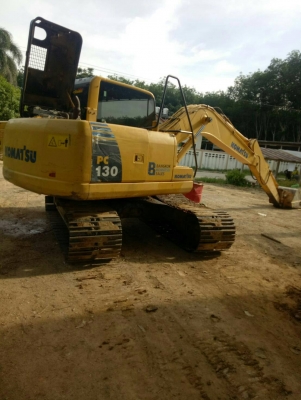 ขายรถแบคโฮ KOMATSU PC130-8 ไมล์ 10802 ชม.ราคา 1350000