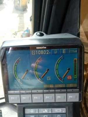 ขายรถแบคโฮ KOMATSU PC130-8 ไมล์ 10802 ชม.ราคา 1350000