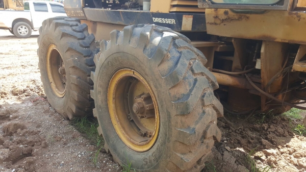 ขาย รถเกรด GALION 850 รถพร้อมใช้งาน เครื่องดี เกียร์ดี ปั้มแรง ยางเต็ม เอกสารใบซื้อขาย