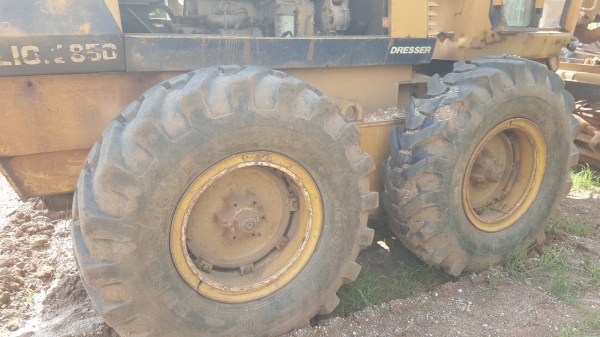 ขาย รถเกรด GALION 850 รถพร้อมใช้งาน เครื่องดี เกียร์ดี ปั้มแรง ยางเต็ม เอกสารใบซื้อขาย