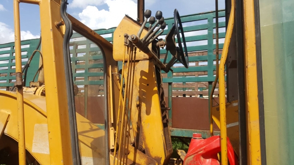 ขาย รถเกรด GALION 850 รถพร้อมใช้งาน เครื่องดี เกียร์ดี ปั้มแรง ยางเต็ม เอกสารใบซื้อขาย