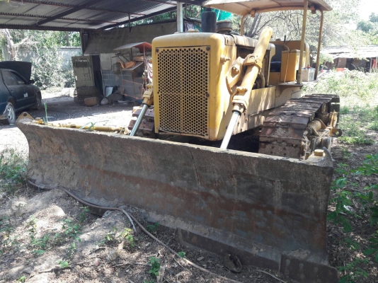 ขายรถแทรคเตอร์ CAT D5D ตีนตะขาบ ราคา 250000