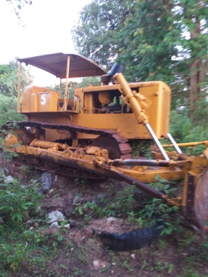 ขายรถแทรคเตอร์ CAT D5D ตีนตะขาบ ราคา 250000