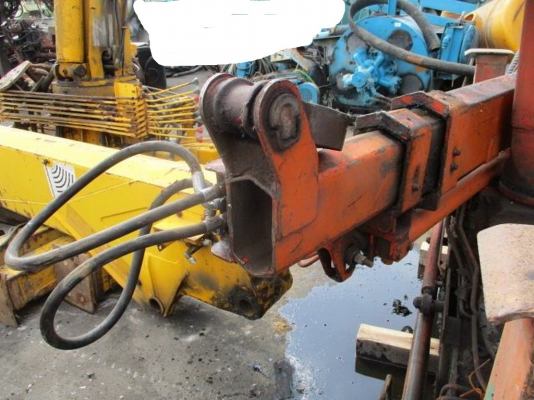 ขายเครน เฮียบพับ 4.75 ตัน+บุ้งกี้ นำเข้า 195000 บาท โทร084-5424150 line id : rapinzat