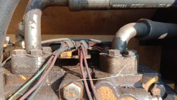 ขายCAT320D ไฟเต็มเอกสารเล่มทะเบียนราคา 1,550,000