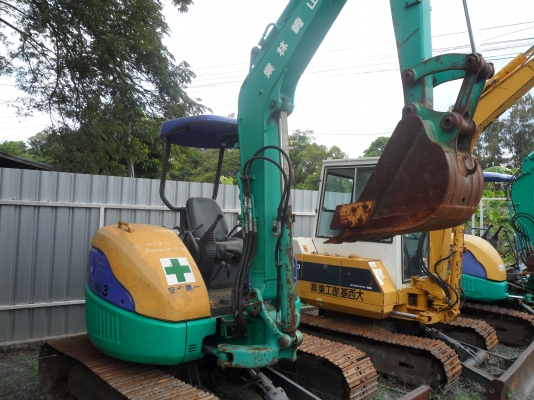 รถขุดเก่าญี่ปุ่นขนาด40มีมาให้เลือกหลายรุ่น หลายราคา  ราคาเริ่มต้นที่@445,000บาท (รถนอก นำเข้า ขายถูก)  รถนอกสถาพดีพร้อมใช้เพิ่งนำเข้ามายังไม่เคยใช้งานในไทยเลย เครื่องดีปั้มเเรงบูมอาร์มสวยช่างล่างดีรถสวยไฟฟ้าเต็มเร็วแรงไม่โหลดพร้อมใช้ สนใจติดต่อที่เบอร์ 08