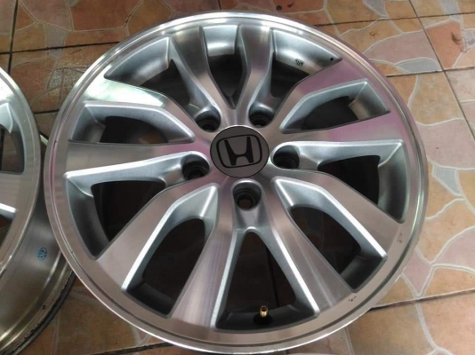 ล้อเปล่า Honda Odyssey ขอบ 16*6.5,ET55,5h114.3 สภาพสวย เดิมๆ ทั้งชุด 4,900.- เทิร์นได้ใส่ฟรี