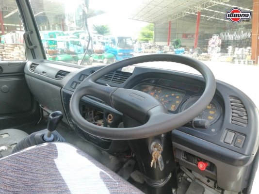 หัวเก๋ง  ISUZU DECA 2 ใบปัด สีขาว