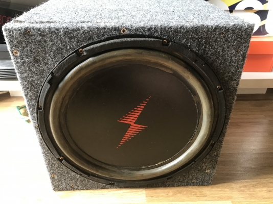 sub 12 นิ้ว precision power พร้อมตู้ sub 12 นิ้ว precision power พร้อมตู้