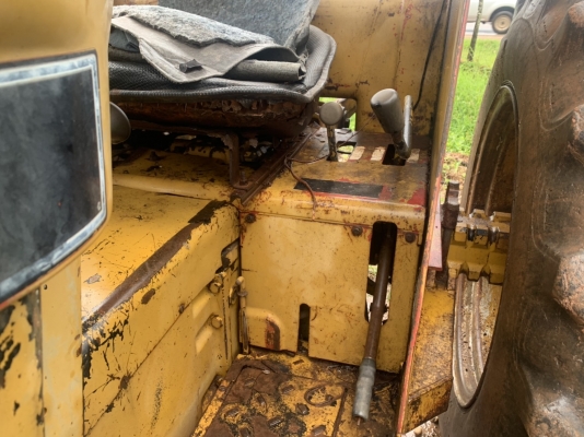 ขายรถไถ CASE