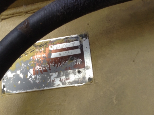 รถตักล้อยาง Komatsu WA 200-3