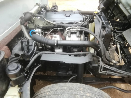 6 ล้อกลาง EURO3 ISUZU NQR 175 แรงม้า คอมมอนเรว * ยาว 5.50 ม.* รถสวยเดิม+สภาพพร้อมใช้งาน * รถห้างแท้ 