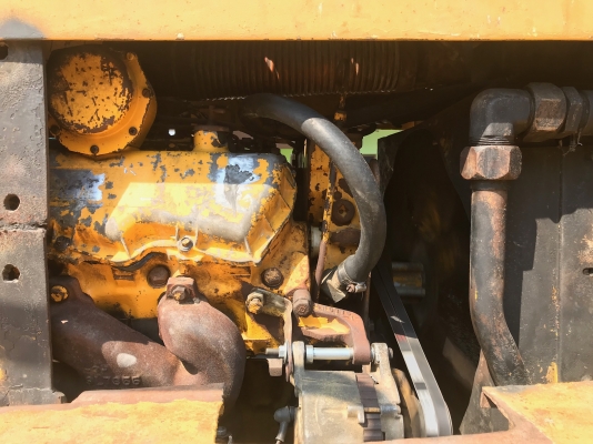 ขายรถบด10ตันDYNAPACรุ่นCC41รถนอกนำเข้า ไม่เคยใช้งานในไทย มีเอกสารพร้อมหน้าเหล็กหลังเหล็ก  บดอัดสั่นสะเทือนได้ทั้ง2ล้อ สภาพดีพร้อมใช้งานขาย590000โทร081-8302909จิรโรจน์Line  :  jiraroj2909