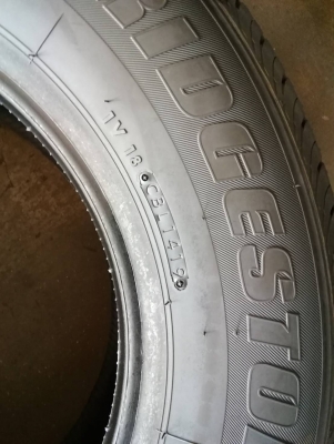 ยางใหม่ Bridgestone Duravis 215-70-15 ปี 2019