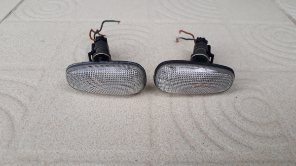 ไฟเลี้ยวแก้ม CHEVROLET ซาฟีร่า แท้ ไฟเลี้ยวแก้ม CHEVROLET ซาฟีร่า แท้