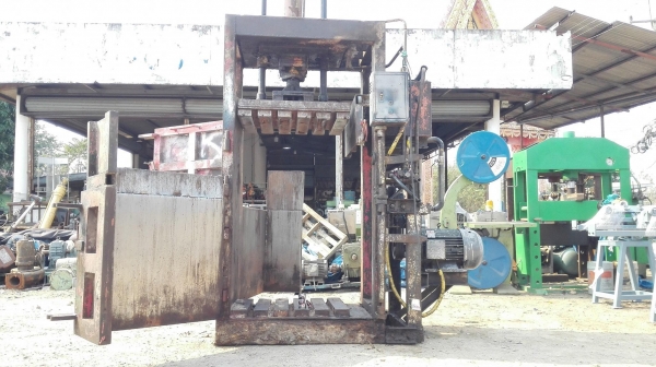 แท่นอัดก้อนร้านของเก่า อัดก้อน 300-400 kg ห้องอัด 60x100x140 cm มอเตอร์ 20 HP 380V เครื่องเดินสมบูรณ แท่นอัดก้อนร้านของเก่า อัดก้อน 300-400 kg ห้องอัด 60x100x140 cm มอเตอร์ 20 HP 380V เครื่องเดินสมบูรณ