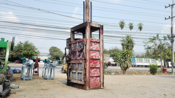 แท่นอัดก้อนร้านของเก่า อัดก้อน 300-400 kg ห้องอัด 60x100x140 cm มอเตอร์ 20 HP 380V เครื่องเดินสมบูรณ แท่นอัดก้อนร้านของเก่า อัดก้อน 300-400 kg ห้องอัด 60x100x140 cm มอเตอร์ 20 HP 380V เครื่องเดินสมบูรณ