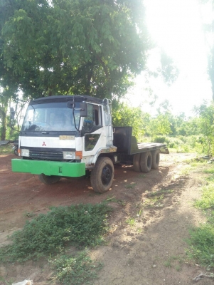 ขายคู่ KOBELCO SK200-3 10ล้อมิตซูเทรลเลอร์190แรงม้าเพลาเดี่ยวราคา 650,000