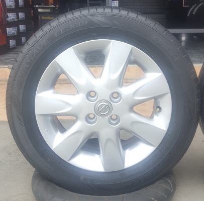 ขายล้อNISSAN March15 ยาง175/65/15 ปี 17 4 ล้อ