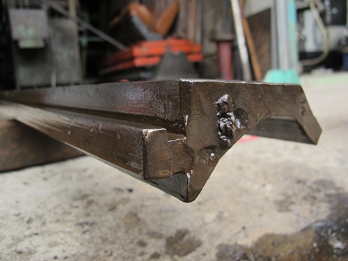 ขาย PUNCH & DIE แท่นรางพับเหล็กฉากขนาดยาวมาครบๆ ขาย PUNCH & DIE แท่นรางพับเหล็กฉากขนาดยาวมาครบๆ