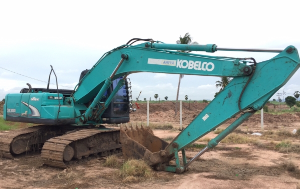 KOBELCO MARK 8 Super X รถช่วงล่างเต็ม บอดี้สวยสีสันเดิมๆ เอกสารทะเบียนภาษีเต็ม ใช้งาน 15,050 ชม. ภายในเก๋งสะอาด แอร์เย็น พร้อมใช้งานได้เลย ราคาต่อรองได้ครับ