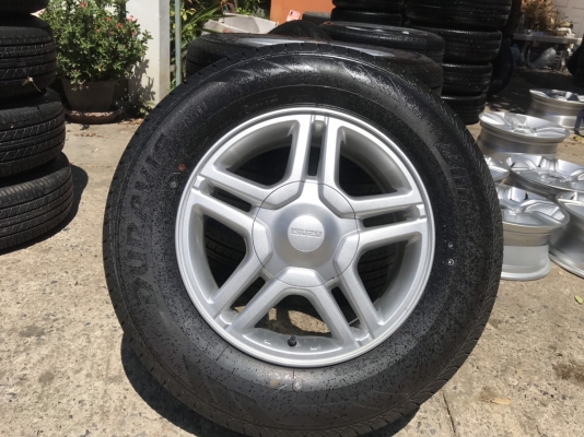 ล้อ isuzu ขอบ 16พร้อมยางป้ายแดง