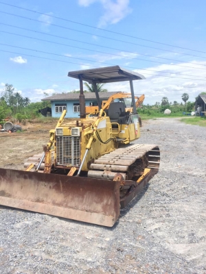 ขายรถดันนำเข้าจากญี่ปุ่น ยี่ห้อ komatsu D21PL-7  สภาพสวยพร้อมใช้งาน ช่วงล่างสวย รถใช้งาน2000กว่าชั่วโมง สนใจสอบถาม 089-2579650
