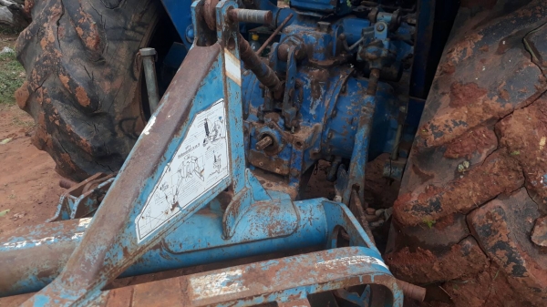 ขายด่วน FORD 6600 T5 อุปกรณ์ครบ ใบดัน ผานพรวน 6 เครื่องแน่นแรงดี ระบบไฮใช้งานปกติพร้อมใช้งานได้เลย เอกสารสัญญาซื้อขาย ราคาต่อรองได้ครับ